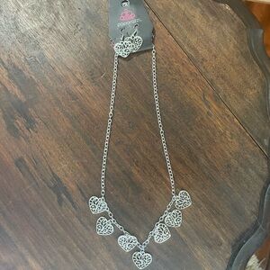 Paparazzi Silver Heart Jewelry Set